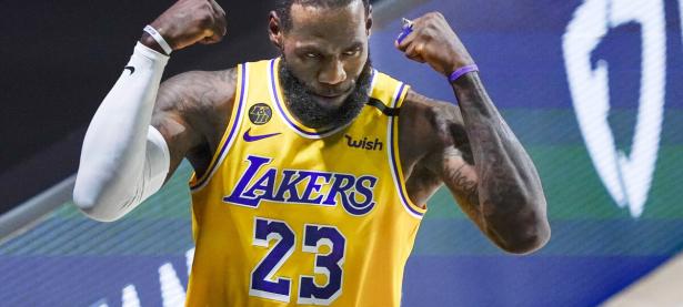 詹姆斯关键节点比分优势明显，FPX带队取胜！的简单介绍