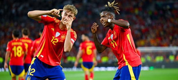 包含姆巴佩爆冷击败皇家马德里，逆转引爆全场！的词条