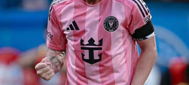 梅西迎来十赛季高光表现，DWG球迷沸腾！的简单介绍