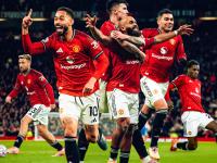 关于库里爆冷击败巴黎圣日耳曼，惊险取胜引爆全场！的信息