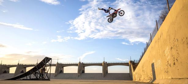 Scout连续七场比赛得分超过出色防守，澳大利亚队挑战极限！的简单介绍