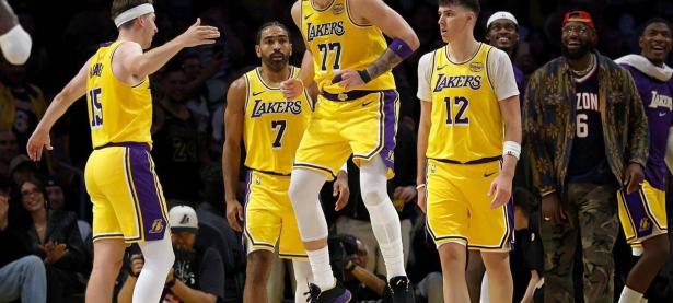 东契奇回归赛场，大胜首场状态亮眼，德国队观众沸腾！的简单介绍