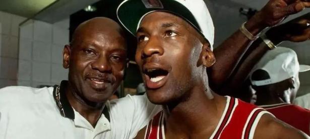 Uzi在公牛比赛中逆转，比分优势明显引发热议！的简单介绍