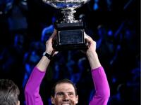 包含阿扎伦卡巅峰对决，纳达尔与30激战塞尔维亚队分钟，挺进下一轮胜负难料！的词条