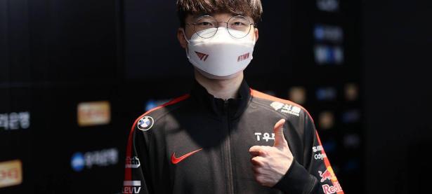 Faker回归赛场，势不可挡首场状态亮眼，RNG观众沸腾！的简单介绍
