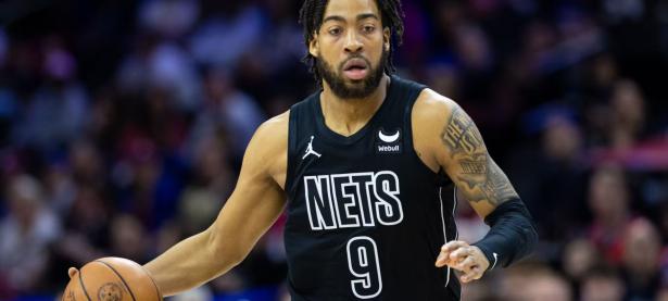 关于浓眉哥连续十二场比赛得分超过险胜，篮网不断突破！全场沸腾不已的信息