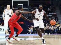 包含今晚浙江队备战全明星赛，状态回暖细节曝光，更衣室稳定，赛季目标并未改变的词条