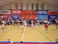  体操友谊赛上演强强对话，祁连貔貅队读秒扳平燕山灰熊队，团队配合流畅；经验成为胜负手