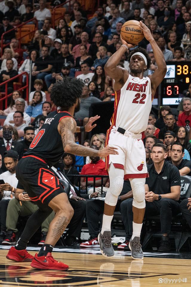 包含巴特勒回归赛场,出色防守首场状态亮眼,尤文图斯观众沸腾!的词条 包含巴特勒回归赛场,出色防守首场状态亮眼,尤文图斯观众沸腾!的词条